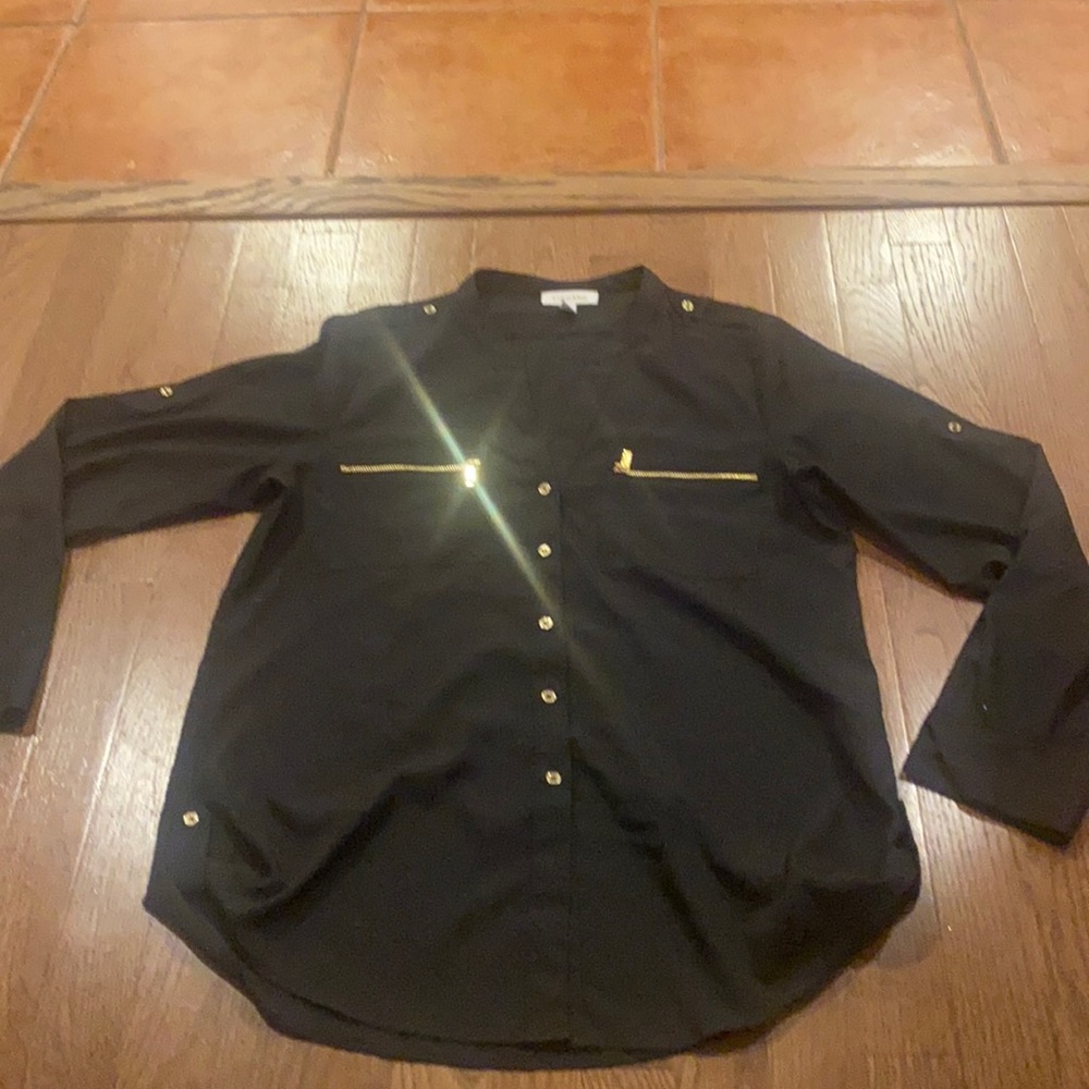 Calvin Klein- M- black top with gold accents